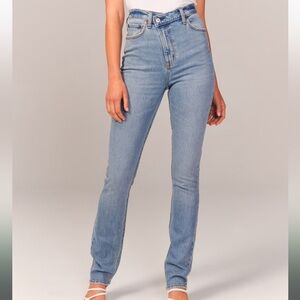 Abercrombie & Fitch Jeans - The 90s Slim Straight Ultra High Rise
